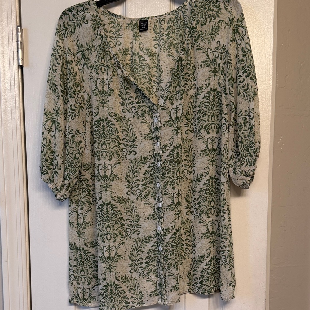 SHEIN Green Floral Blouse